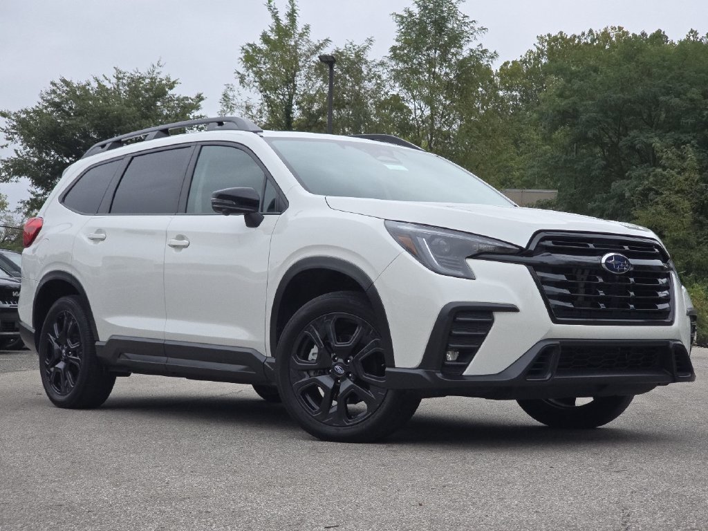 Used 2023 Subaru Ascent Onyx Edition Limited AWD/4WD image 2