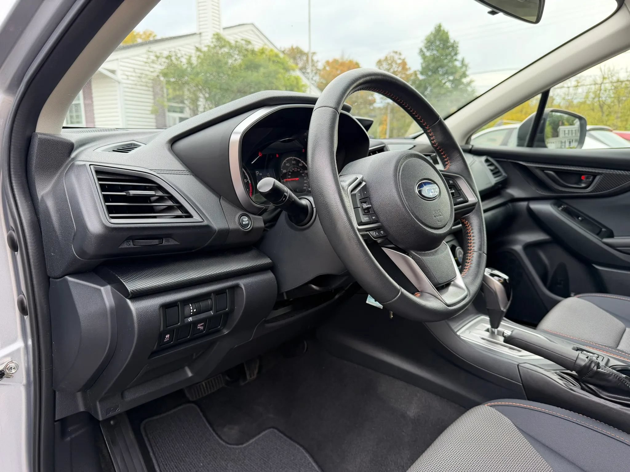 Used 2018 Subaru Crosstrek 2.0i Premium w/ Moonroof Package AWD/4WD image 10
