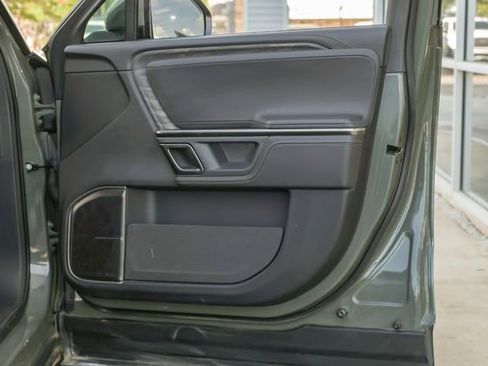 Used 2022 Rivian R1T Launch Edition image 60