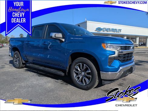 Used 2023 Chevrolet Silverado 1500 LT image 1