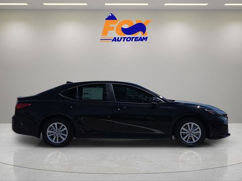 New 2026 Toyota Camry LE FWD image 5