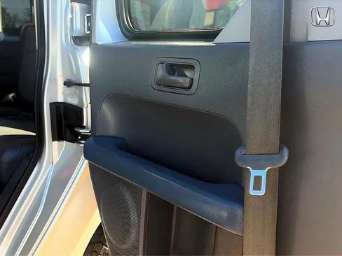 Used 2006 Honda Element EX-P image 32