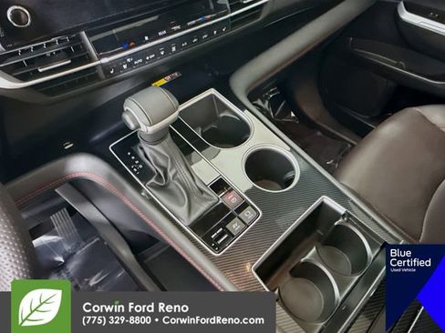 Used 2025 Toyota Sienna XSE w/ XSE Premium Package AWD/4WD image 21