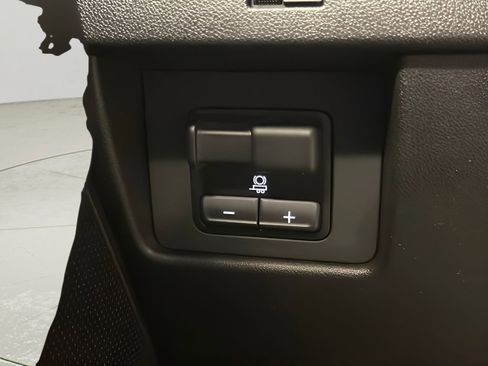 Certified 2023 Chevrolet Colorado LT w/ LT Convenience Package image 23