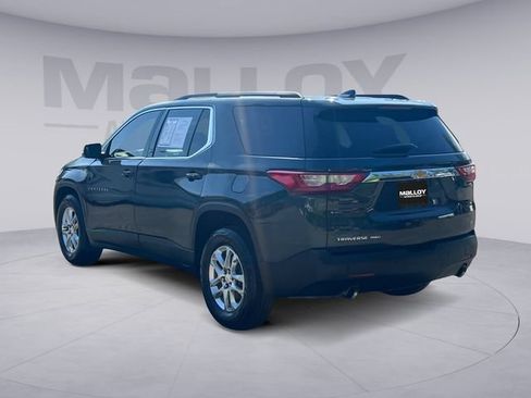 Used 2021 Chevrolet Traverse LT AWD/4WD image 3