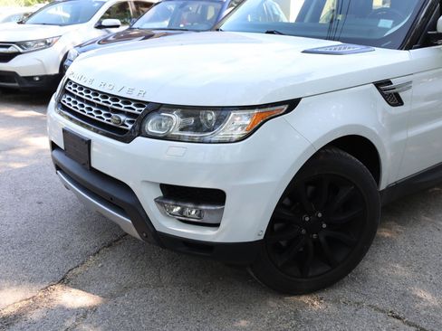 Used 2014 Land Rover Range Rover Sport HSE AWD/4WD image 2