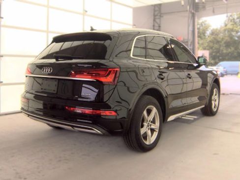 Used 2021 Audi Q5 2.0T Premium AWD/4WD image 4
