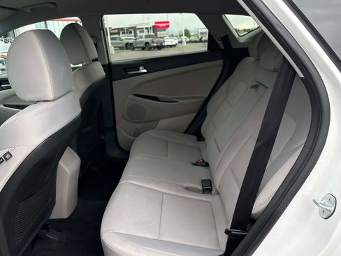 Used 2019 Hyundai Tucson SE AWD/4WD image 13
