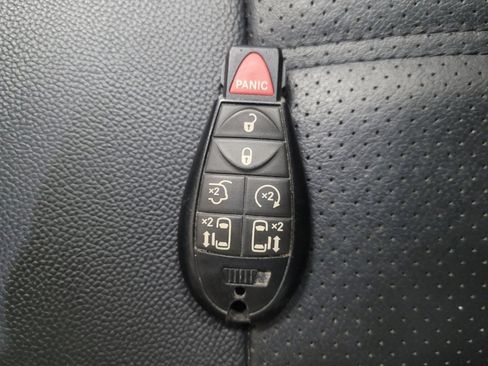 Used 2019 Dodge Grand Caravan GT FWD image 32