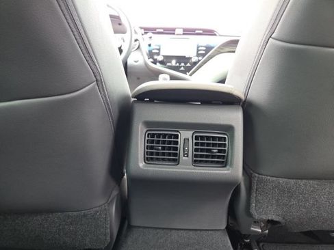 Used 2018 Toyota Camry XLE w/ Audio Package FWD image 27