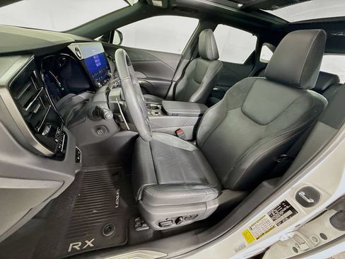 Used 2023 Lexus RX 350 w/ Accessory Package (K3) AWD/4WD image 21
