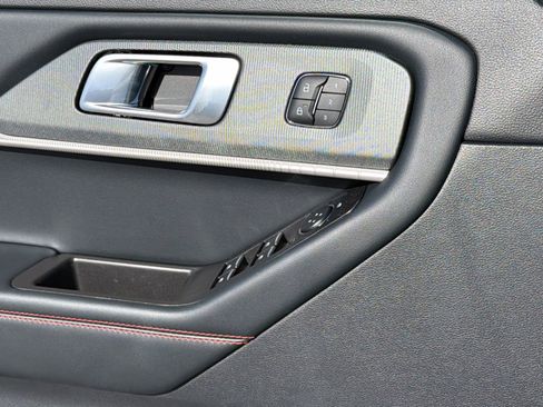 New 2026 Ford Explorer ST-Line w/ ST-Line Street Pack image 22