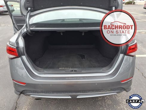 Used 2023 Nissan Sentra SR w/ SR Premium Package image 30