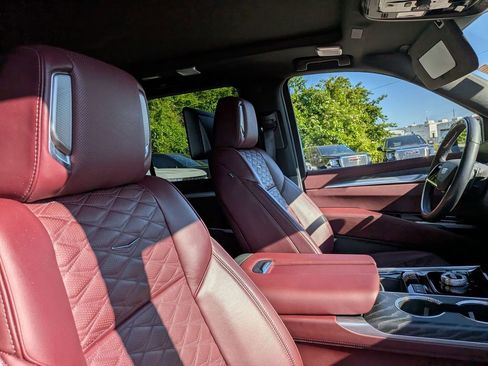 Certified 2025 Cadillac Escalade Sport w/ Touring Package AWD/4WD image 28