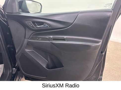 Used 2023 Chevrolet Equinox LT FWD image 21