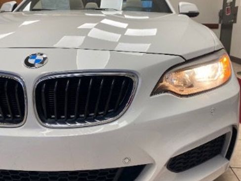 Used 2016 BMW 228i M SPORT LINE image 18