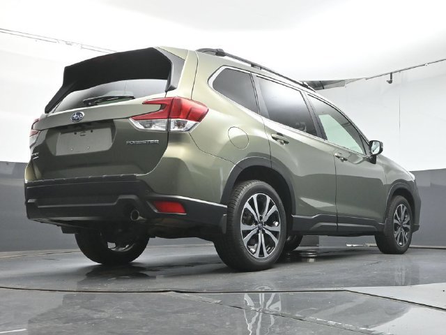 Used 2020 Subaru Forester Limited AWD/4WD image 38