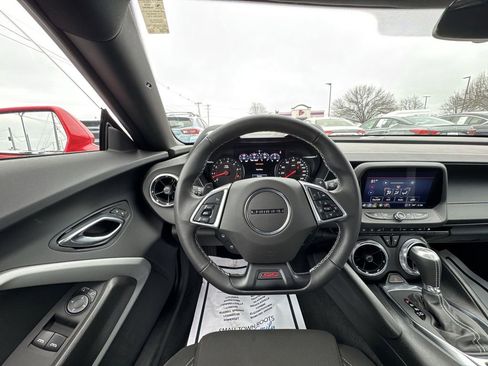Used 2021 Chevrolet Camaro SS image 14