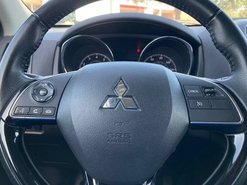 Used 2024 Mitsubishi Outlander Sport SE AWD/4WD image 17