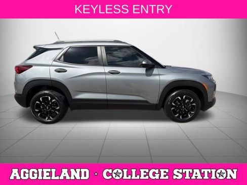 Used 2023 Chevrolet TrailBlazer LT image 4