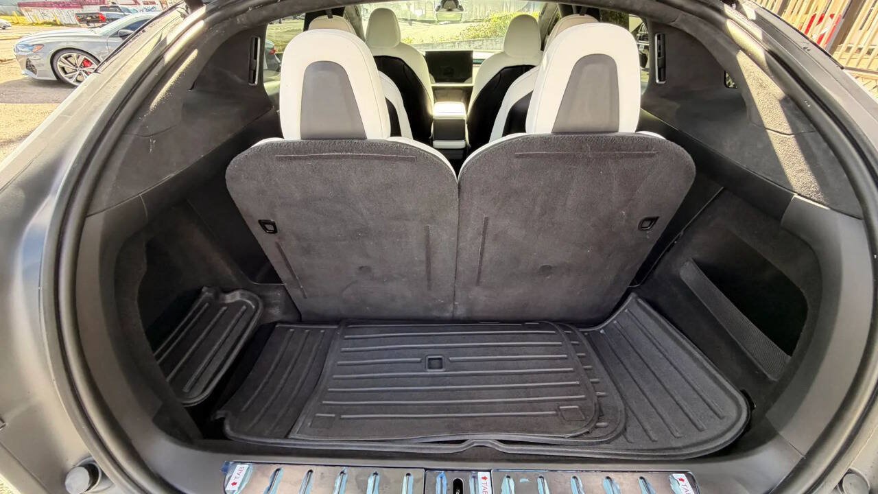 Used 2023 Tesla Model X AWD/4WD image 29