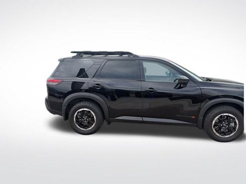 Used 2024 Nissan Pathfinder Rock Creek AWD/4WD image 6
