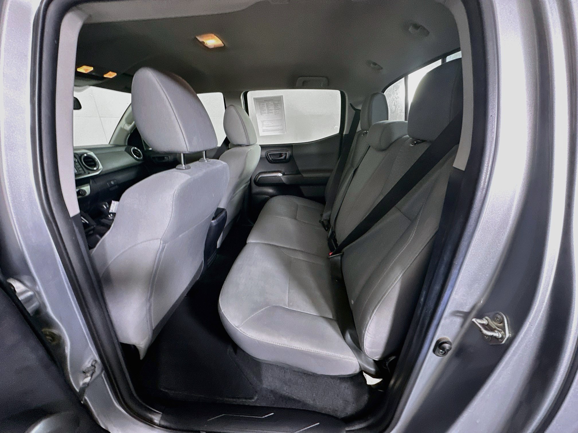 Used 2019 Toyota Tacoma SR5 RWD image 25