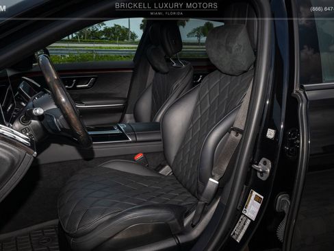 Used 2024 Mercedes-Benz S 580 4MATIC Sedan w/ AMG Line image 6