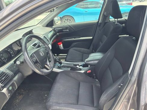Used 2015 Honda Accord Sport image 9