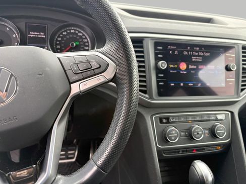 Used 2021 Volkswagen Atlas SE w/ Panoramic Sunroof Package AWD/4WD image 15