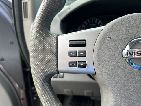 Used 2020 Nissan Frontier SV RWD image 20