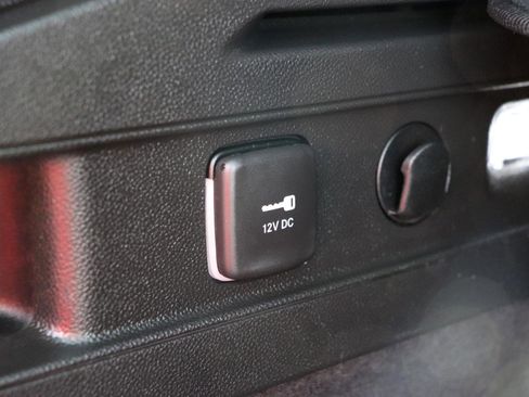 Used 2023 Maserati Grecale GT image 58