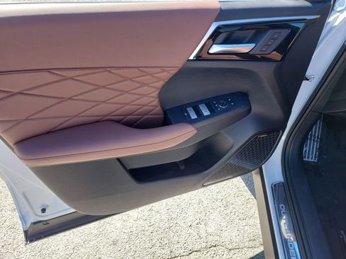 New 2026 Mitsubishi Outlander SEL image 22