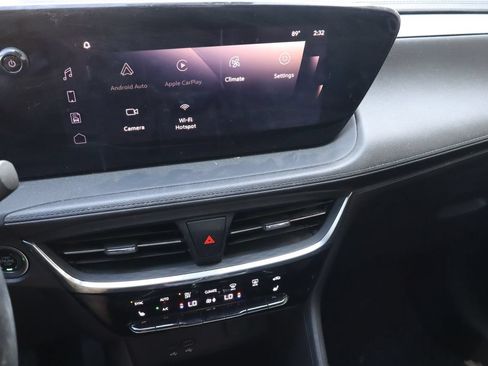 Used 2024 Buick Encore GX Avenir w/ Avenir Technology Package FWD image 7