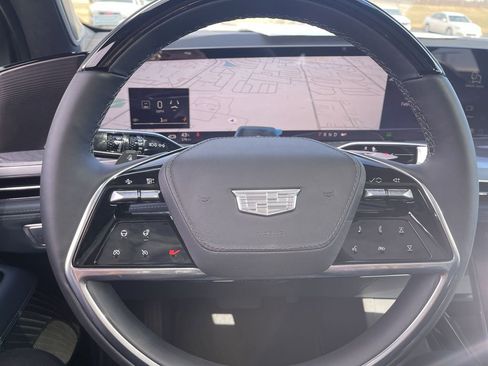 New 2025 Cadillac Escalade IQ Luxury 2 image 19