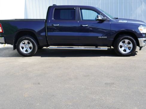 Used 2020 RAM 1500 Big Horn AWD/4WD image 2