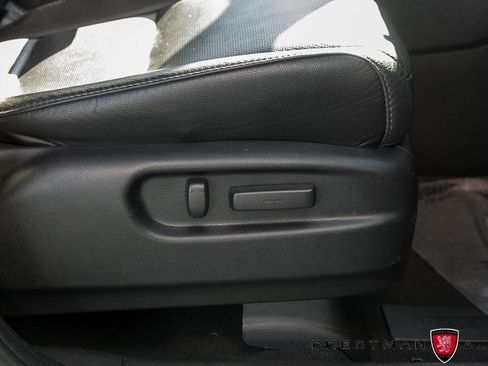 Used 2022 Honda Pilot Elite image 39