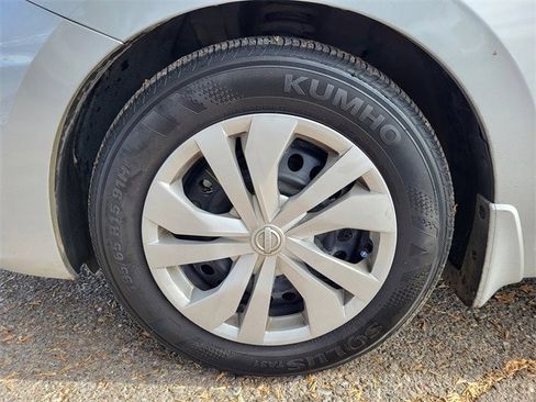 Certified 2025 Nissan Versa S w/ Trunk Package image 30