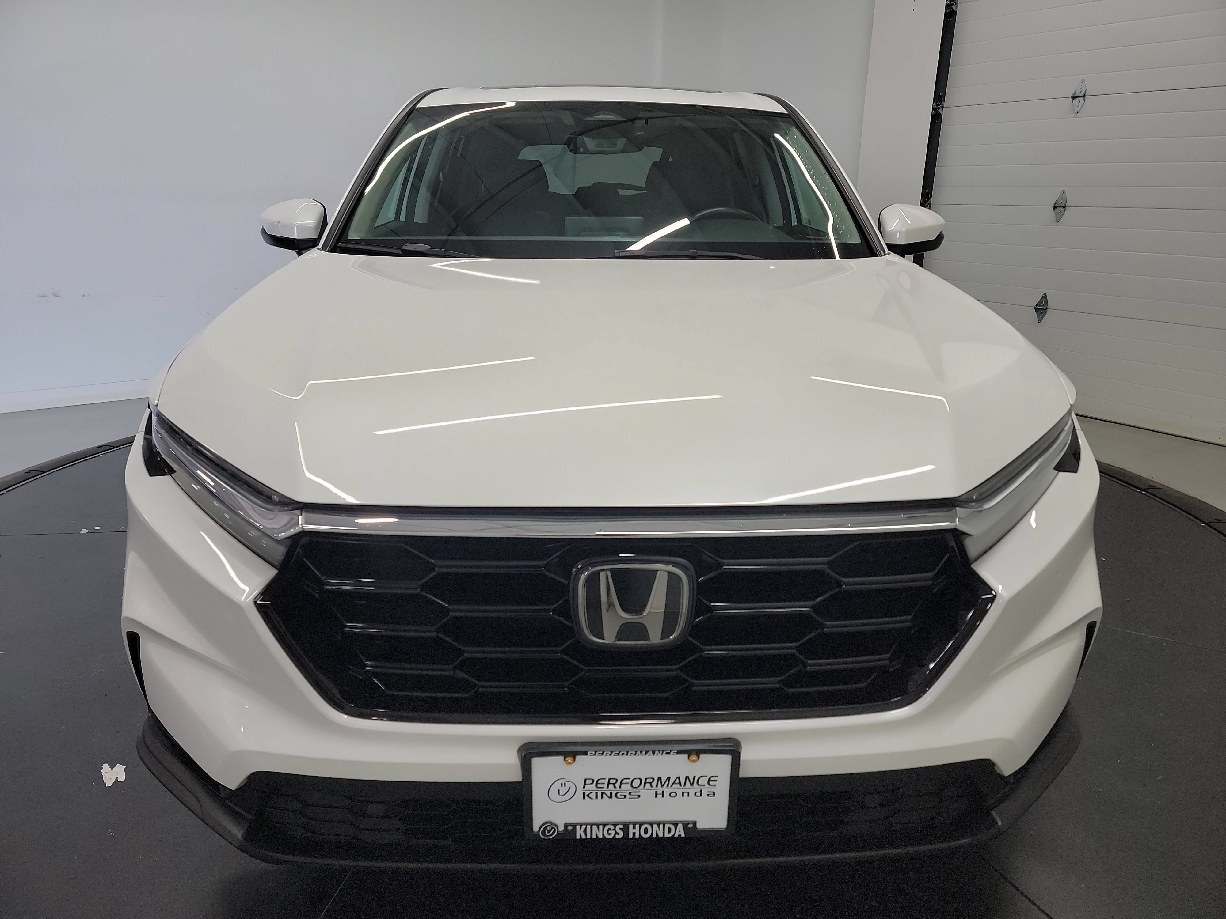 Used 2023 Honda CR-V EX-L image 2