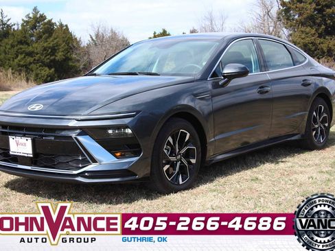 Used 2025 Hyundai Sonata SEL image 4