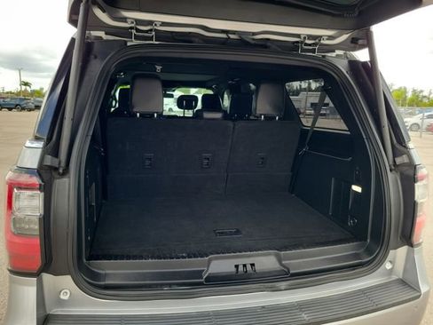 Used 2021 Ford Expedition Max Limited AWD/4WD image 7