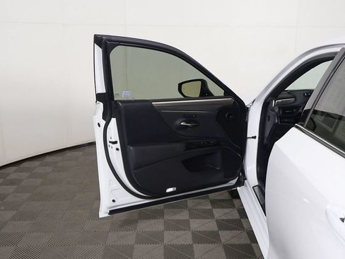 Used 2023 Lexus ES 300h F Sport FWD image 20