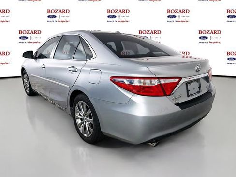 Used 2015 Toyota Camry XLE FWD image 6