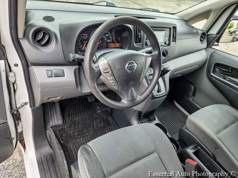 Used 2019 Nissan NV200 S w/ Back Door Glass Package FWD image 8