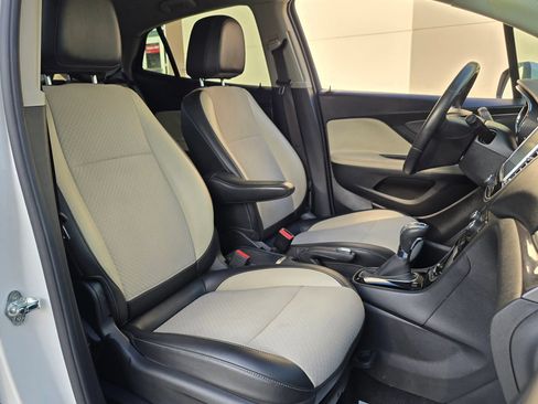 Used 2018 Buick Encore Preferred FWD image 20