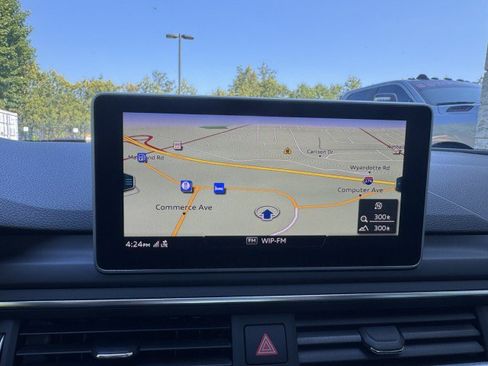 Used 2018 Audi A4 2.0T Premium Plus AWD/4WD image 22