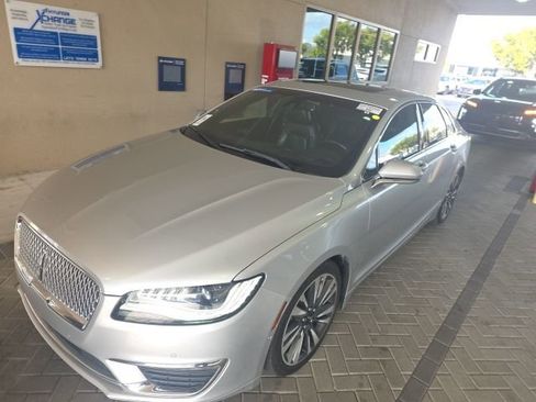 Used 2019 Lincoln MKZ Reserve image 10