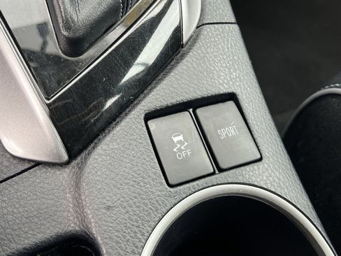 Used 2016 Toyota Corolla S image 30