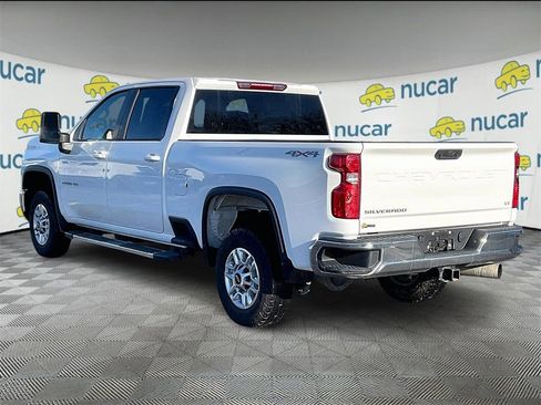 Used 2024 Chevrolet Silverado 2500 LT image 4