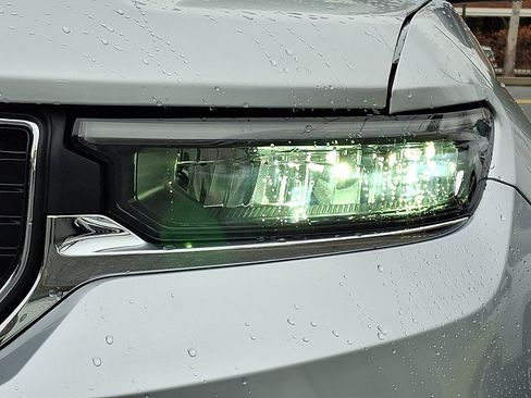 Used 2023 Jeep Grand Cherokee Laredo image 10